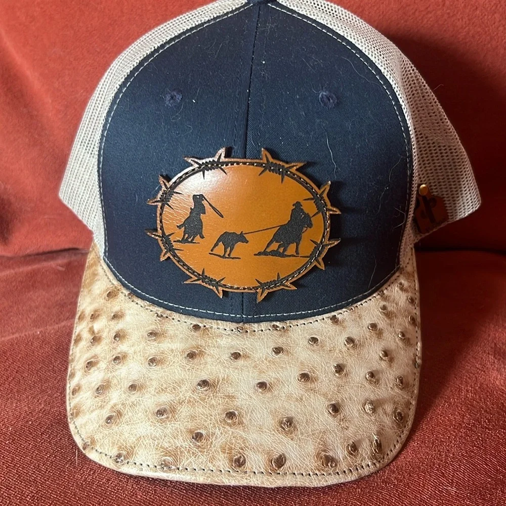 NWOT Ostrich brimmed rodeo /roping trucker hat - Picture 1 of 3